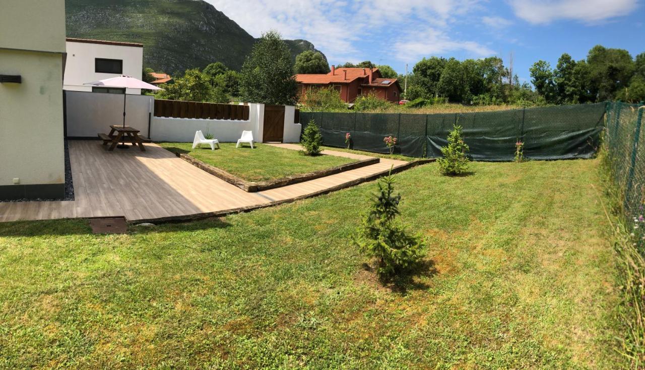 Casas Adosadas Julieta Рибадесела Екстериор снимка